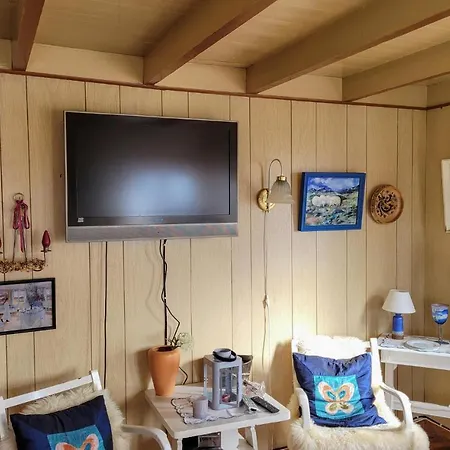 Holiday home Beautiful In With Kitchen Sveio